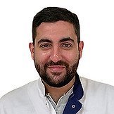 Врач Дувояров Зинхар Арзуевич